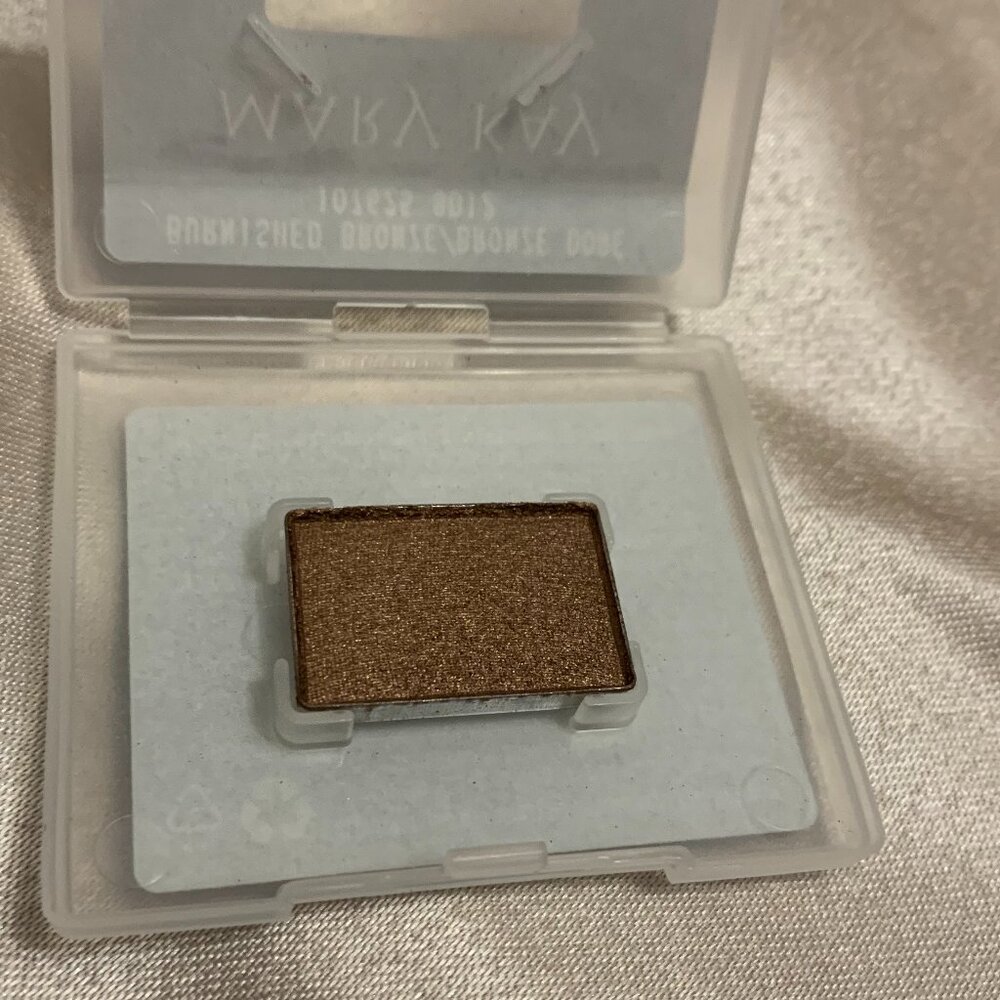 Mary Kay Burnished Bronze Eyeshadow